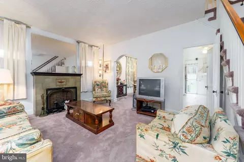 2501 W Cold Spring Ln, Baltimore, MD 21215 photo 4
