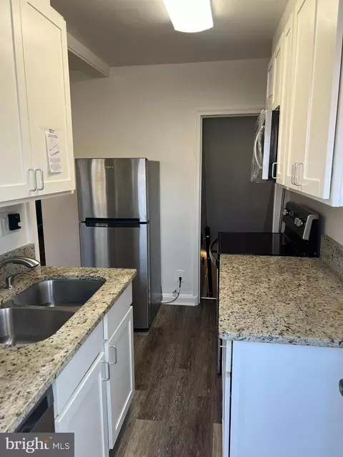 3926 Colchester Rd, Baltimore, MD 21229 photo 5