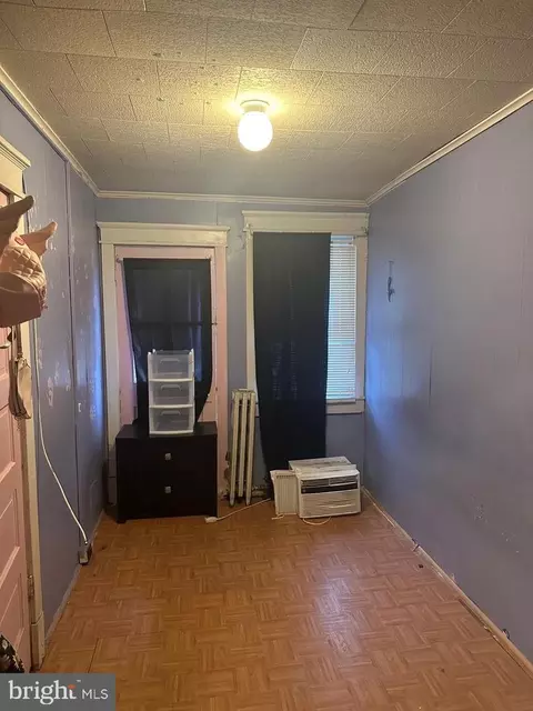 2540 Garrett Ave, Baltimore, MD 21218 photo 8