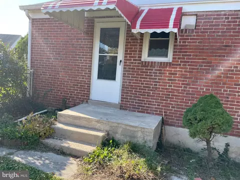 4804 Gilray Dr, Baltimore, MD 21214 photo 2
