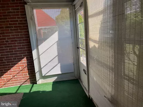 4804 Gilray Dr, Baltimore, MD 21214 photo 3