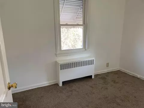 4804 Gilray Dr, Baltimore, MD 21214 photo 9