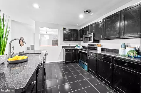 144 E Clement St E #A, Baltimore, MD 21230 photo 15