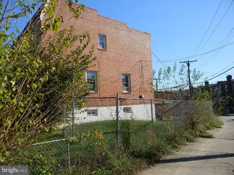 4801 Greencrest Rd, Baltimore, MD 21206 photo 3