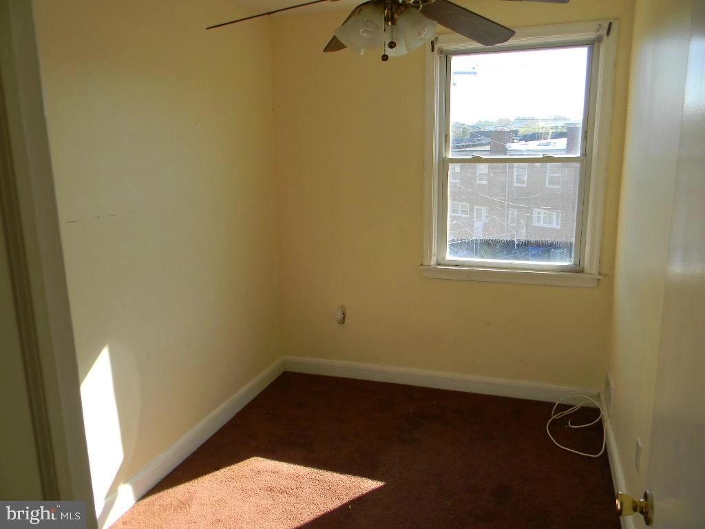 4801 Greencrest Rd, Baltimore, MD 21206 photo 16