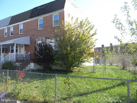 4801 Greencrest Rd, Baltimore, MD 21206 photo 2