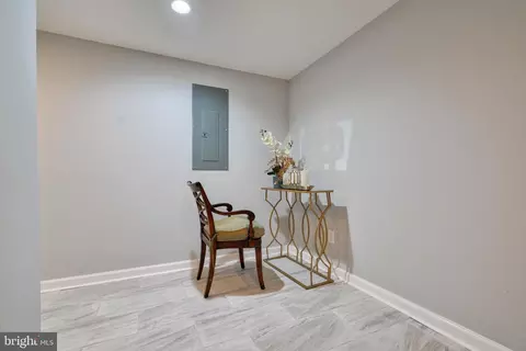 Dining - 1225 E Preston St, Baltimore, MD 21202 photo 5 of 5