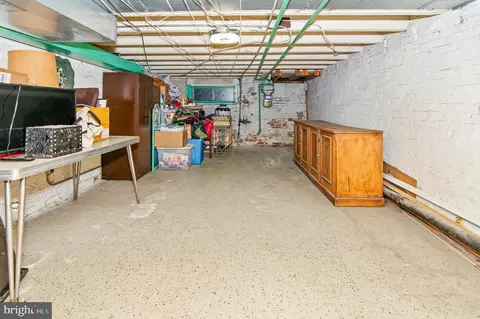 319 E Hamburg St, Baltimore, MD 21230 photo 17