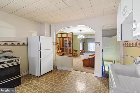 319 E Hamburg St, Baltimore, MD 21230 photo 7