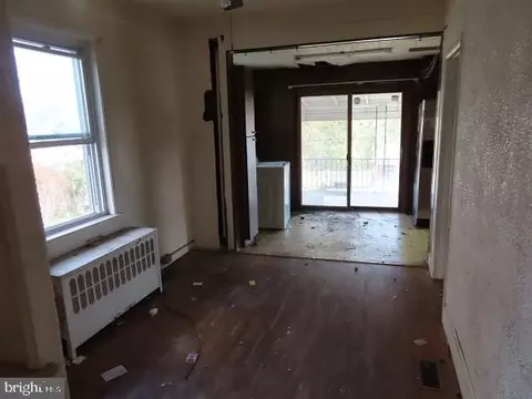 3906 Ridgecroft Rd, Baltimore, MD 21206 photo 7