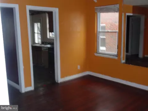 734 E Cold Spring Ln, Baltimore, MD 21212 photo 4