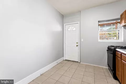 2876 Pelham Ave, Baltimore, MD 21213 photo 13