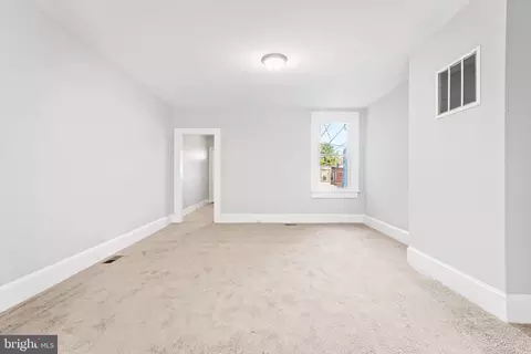 2876 Pelham Ave, Baltimore, MD 21213 photo 9