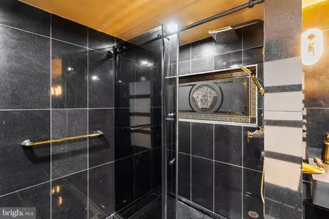 2431 W Lanvale St, Baltimore, MD 21216 photo 41