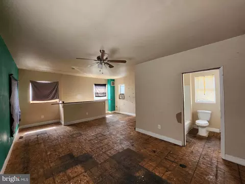 2400 Annapolis Rd, Baltimore, MD 21230 photo 6