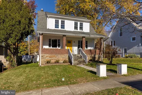 3120 Cedarhurst Rd, Baltimore, MD 21214