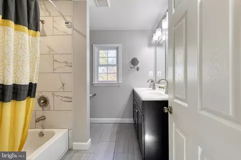 3120 Cedarhurst Rd, Baltimore, MD 21214 photo 18