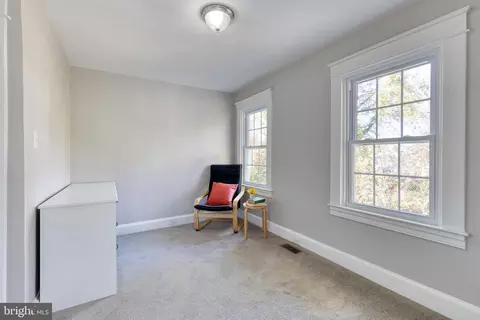 3120 Cedarhurst Rd, Baltimore, MD 21214 photo 16