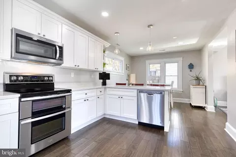 3120 Cedarhurst Rd, Baltimore, MD 21214 photo 8