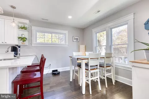 3120 Cedarhurst Rd, Baltimore, MD 21214 photo 10