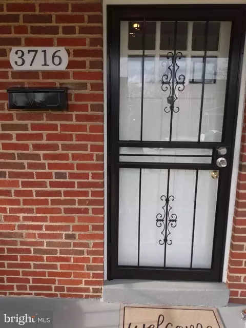Entry Way - 3716 Bartwood Rd, Baltimore, MD 21215 photo 1 of 5