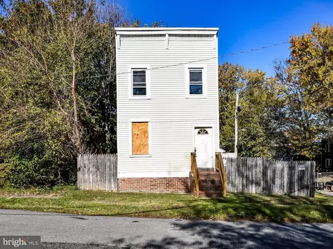1406 Popland St, Baltimore City, MD 21226