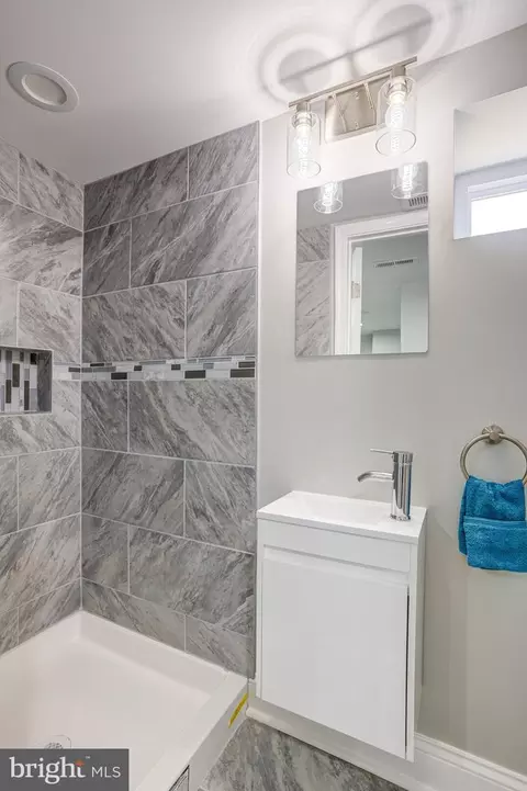 3822 W Rogers Ave, Baltimore, MD 21215 photo 28