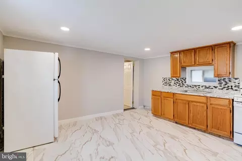 Kitchen - 1513 Olmstead, Baltimore City, MD 21226 photo 8 of 10