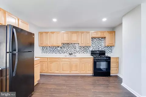 Kitchen - 1513 Olmstead, Baltimore City, MD 21226 photo 5 of 10
