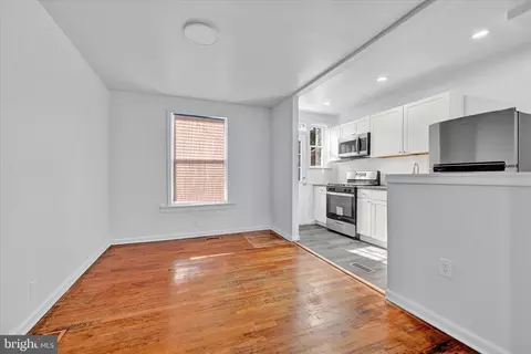3219 Elmley Ave, Baltimore, MD 21213 photo 9
