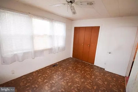2526 Marbourne Ave, Baltimore, MD 21230 photo 9