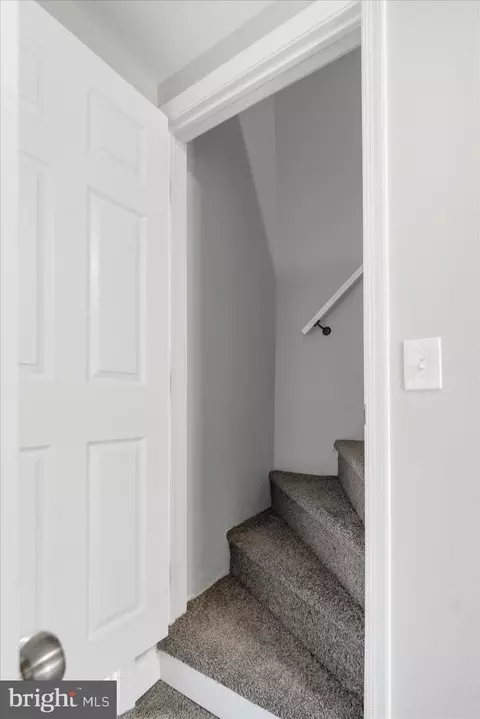 1901 Heathfield Rd, Baltimore, MD 21239 photo 23