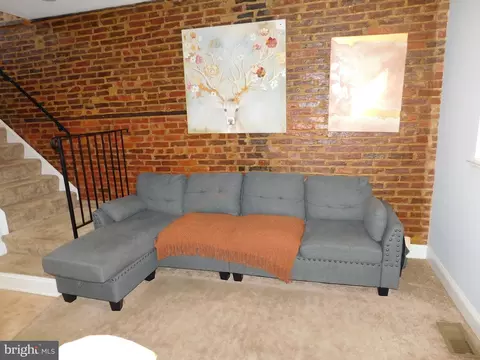342 W 29th St, Baltimore, MD 21211 photo 7