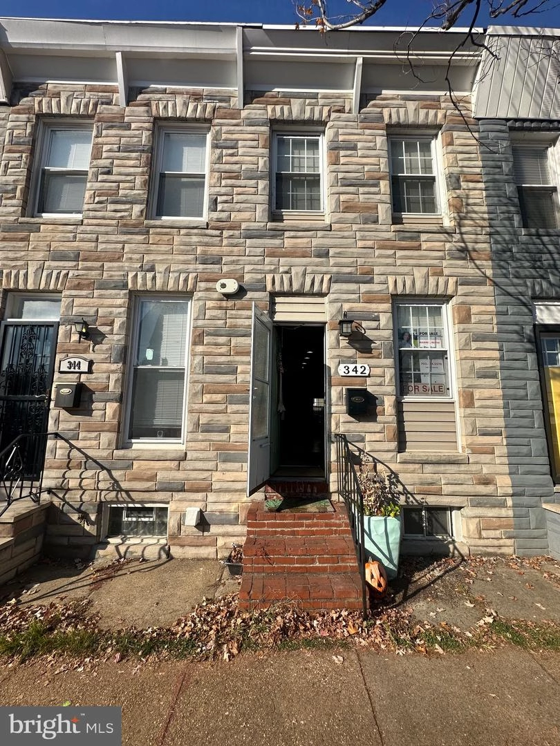 342 W 29th St, Baltimore, MD 21211 photo 1