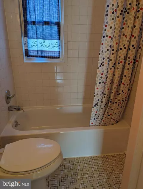 3938 Kenyon Ave, Baltimore, MD 21213 photo 11