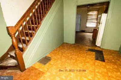 1648 Cliftview Ave, Baltimore, MD 21213 photo 3