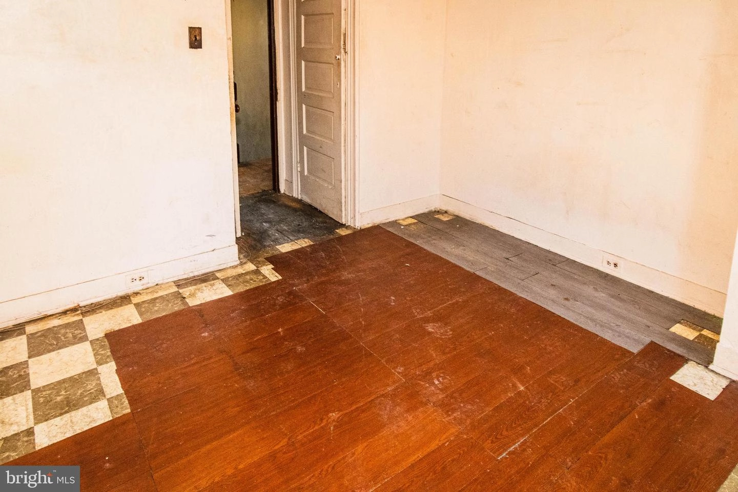 1648 Cliftview Ave, Baltimore, MD 21213 photo 10