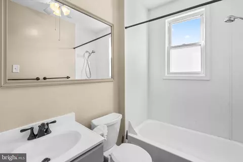 1908 Griffis Ave, Baltimore, MD 21230 photo 22