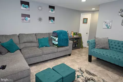 1227 Cochran Ave, Baltimore, MD 21239 photo 2