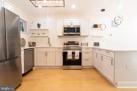 1624 E Lafayette Ave, Baltimore, MD 21213 photo 6