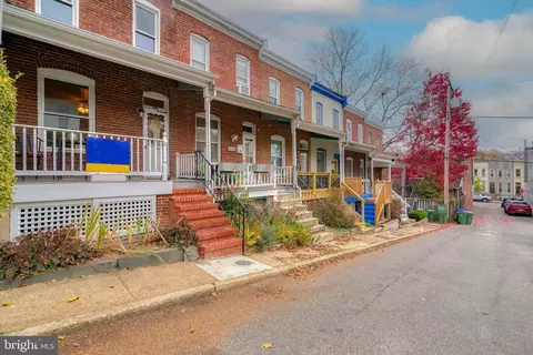 610 Harding Pl, Baltimore, MD 21211 photo 2