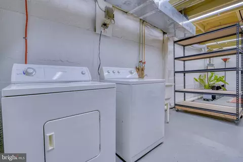 610 Harding Pl, Baltimore, MD 21211 photo 37