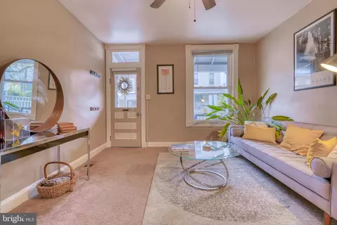 610 Harding Pl, Baltimore, MD 21211 photo 8