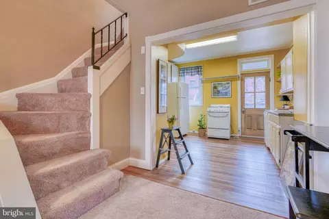 610 Harding Pl, Baltimore, MD 21211 photo 9