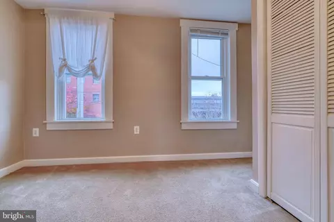 610 Harding Pl, Baltimore, MD 21211 photo 34