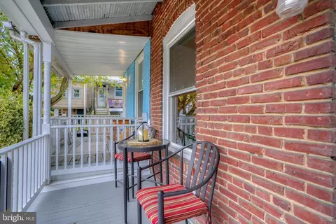 610 Harding Pl, Baltimore, MD 21211 photo 4