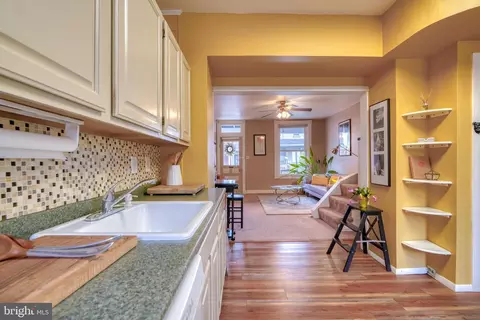610 Harding Pl, Baltimore, MD 21211 photo 14
