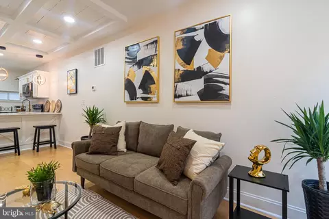 1617 N Spring St, Baltimore, MD 21213 photo 4