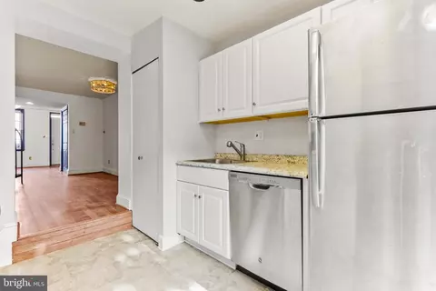 15 E Hamburg St, Baltimore, MD 21230 photo 13