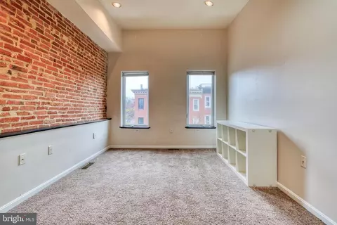 2201 E Lombard St, Baltimore, MD 21231 photo 31